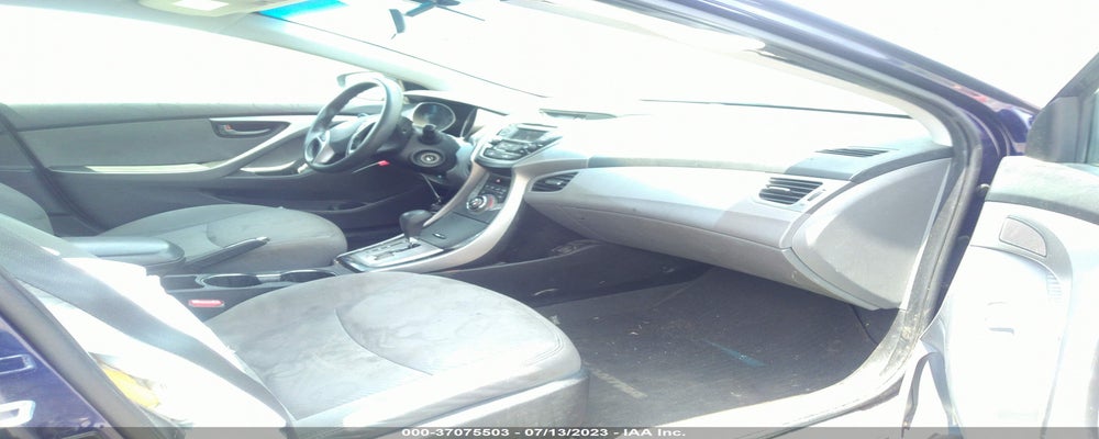5NPDH4AE4DH444177 2013 HYUNDAI ELANTRA photo no. 5