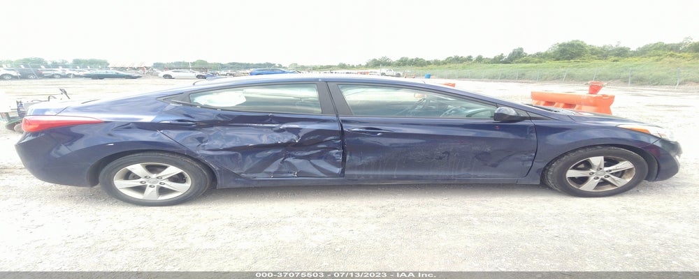 5NPDH4AE4DH444177 2013 HYUNDAI ELANTRA photo no. 6