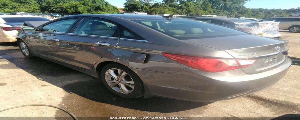 5NPEC4AC2DH648347 2013 HYUNDAI SONATA photo no. 3