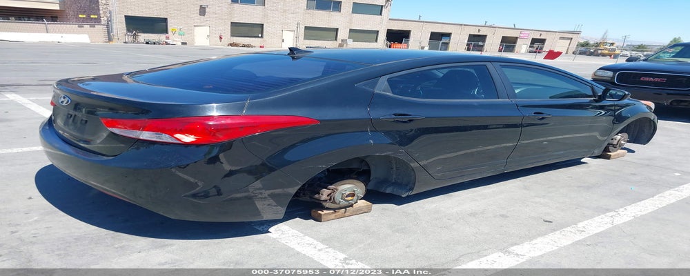 KMHDH4AE5BU156733 2011 HYUNDAI ELANTRA photo no. 4