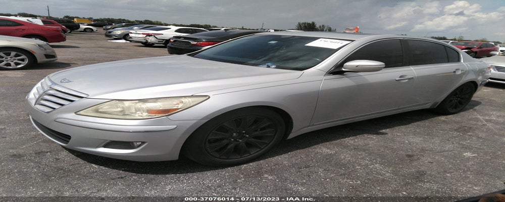 KMHGC4DE0AU076584 2010 HYUNDAI GENESIS photo no. 2