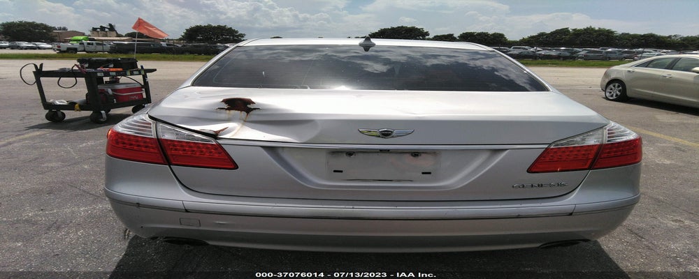 KMHGC4DE0AU076584 2010 HYUNDAI GENESIS photo no. 6