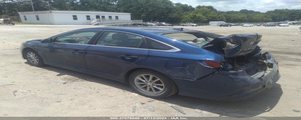 5NPE24AF2JH714789 2018 HYUNDAI SONATA photo no. 3