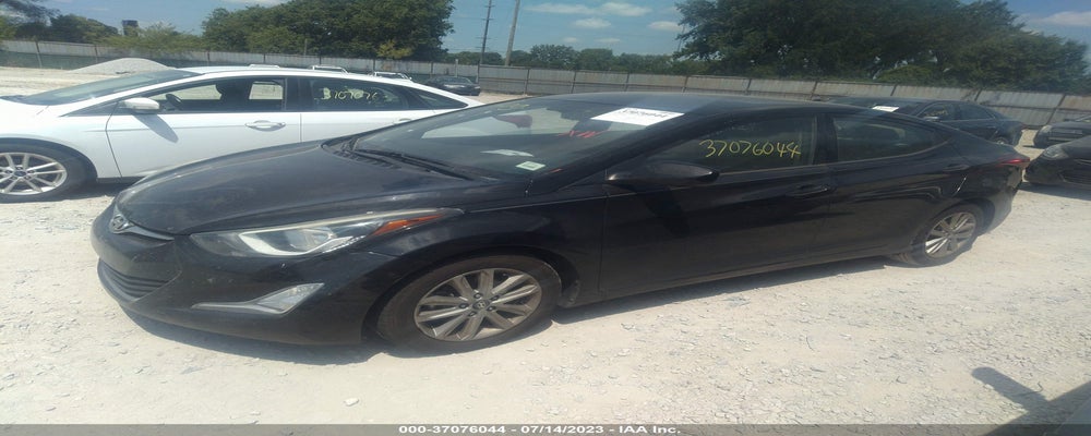 KMHDH4AE7FU320781 2015 HYUNDAI ELANTRA photo no. 2