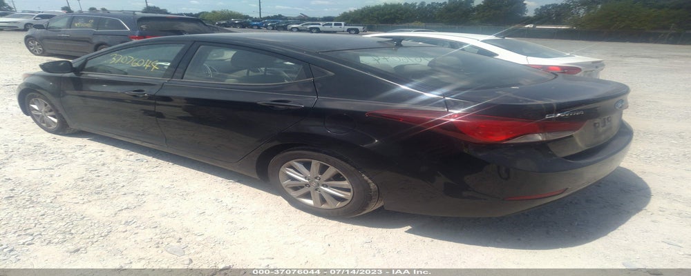 KMHDH4AE7FU320781 2015 HYUNDAI ELANTRA photo no. 3