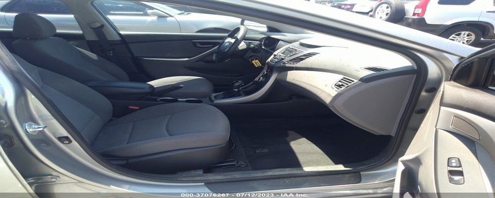 KMHDH4AE7GU478944 2016 HYUNDAI ELANTRA photo no. 5