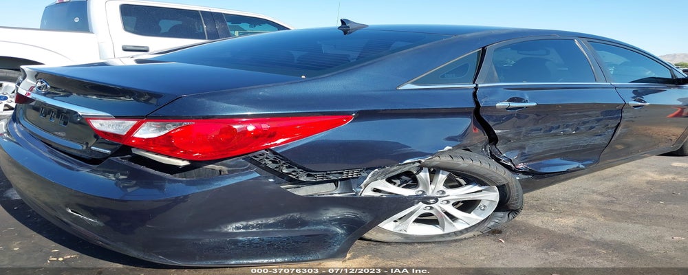 5NPEC4AC8BH013162 2011 HYUNDAI SONATA photo no. 6