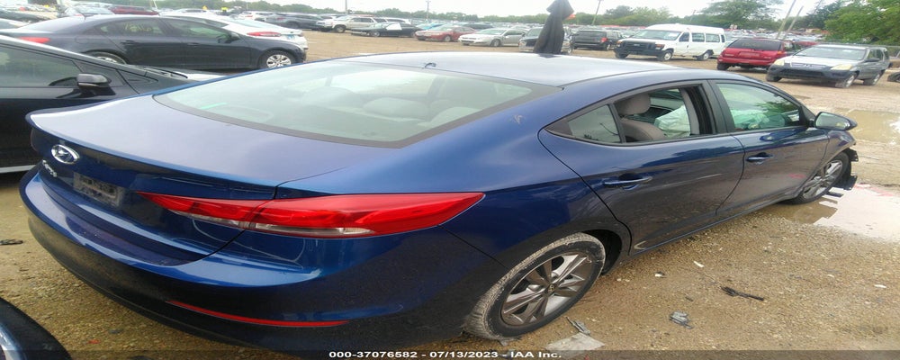 5NPD84LF6HH129750 2017 HYUNDAI ELANTRA photo no. 4