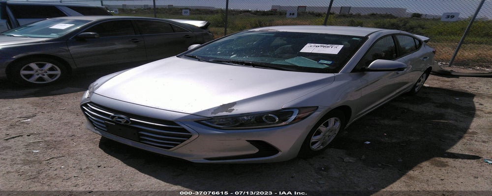 5NPD74LF7HH178412 2017 HYUNDAI ELANTRA photo no. 2