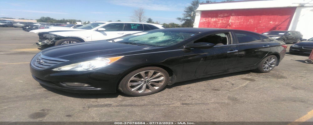 5NPEC4AB9DH526785 2013 HYUNDAI SONATA photo no. 2