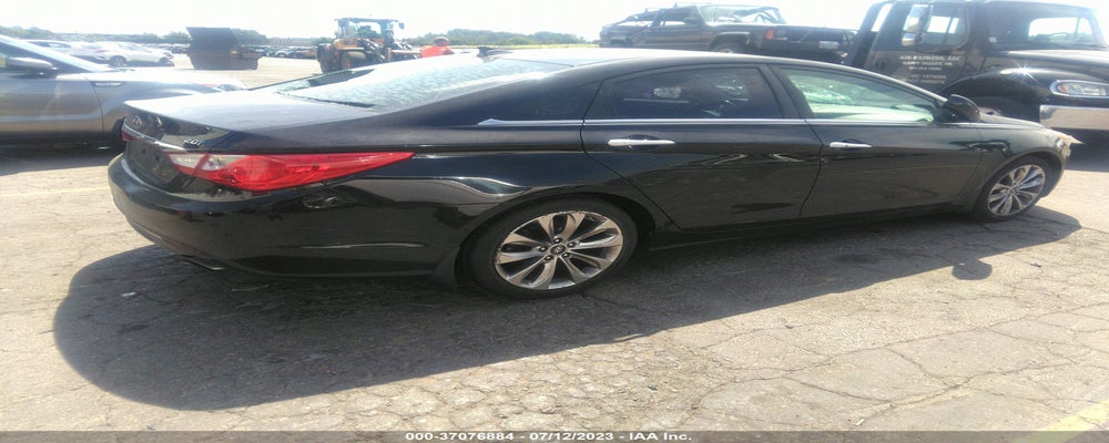 5NPEC4AB9DH526785 2013 HYUNDAI SONATA photo no. 4