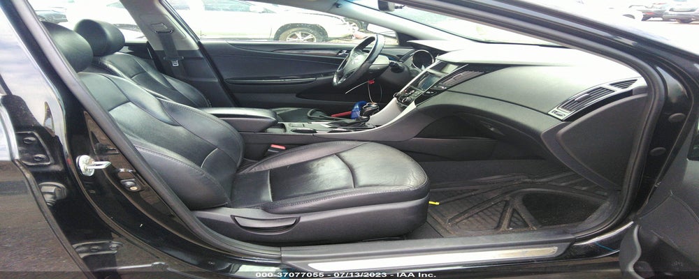 5NPEC4AC0BH243228 2011 HYUNDAI SONATA photo no. 5