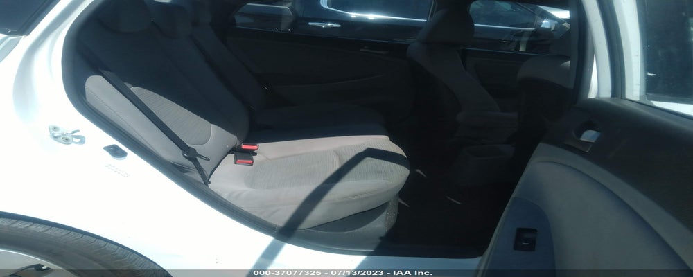 KMHCT4AE2GU040181 2016 HYUNDAI ACCENT photo no. 8