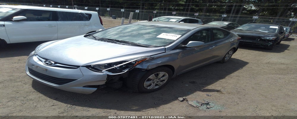 5NPDH4AE9GH695507 2016 HYUNDAI ELANTRA photo no. 2