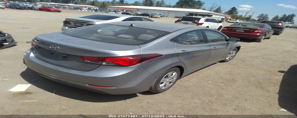 5NPDH4AE9GH695507 2016 HYUNDAI ELANTRA photo no. 4