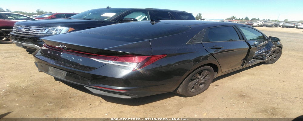 5NPLM4AG4MH003061 2021 HYUNDAI ELANTRA photo no. 4