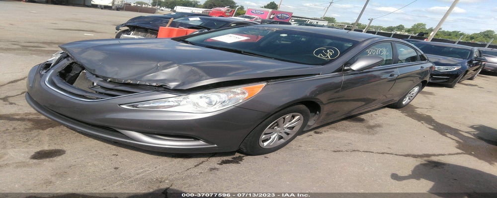 5NPEB4AC5DH570066 2013 HYUNDAI SONATA photo no. 2