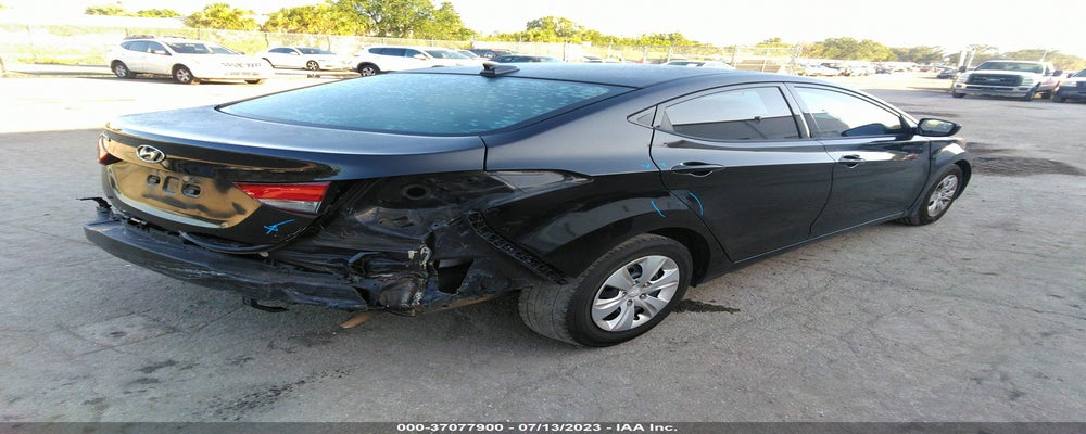 5NPDH4AEXGH781442 2016 HYUNDAI ELANTRA photo no. 4