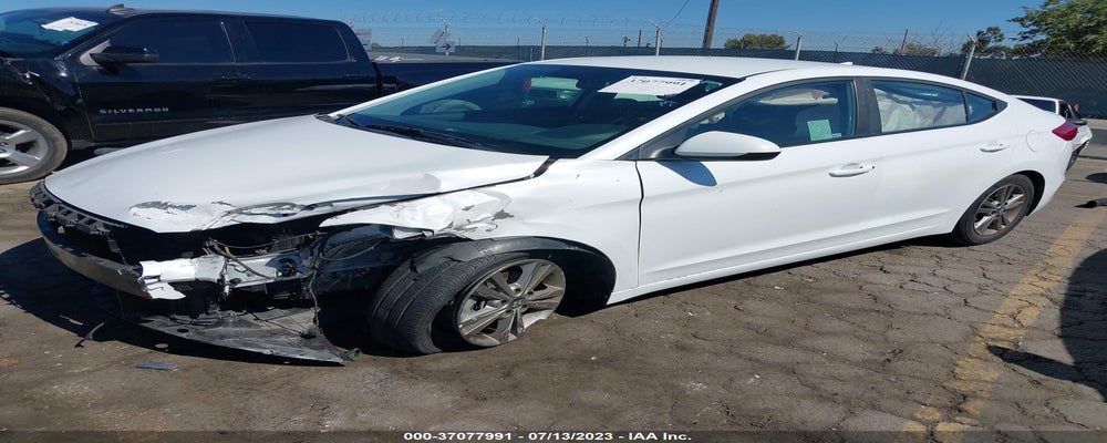 5NPD84LF7JH358332 2018 HYUNDAI ELANTRA photo no. 2