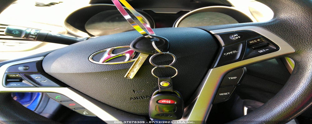 KMHTC6AD5CU027051 2012 HYUNDAI VELOSTER photo no. 11