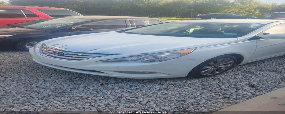 5NPEC4AC1DH565413 2013 HYUNDAI SONATA photo no. 2