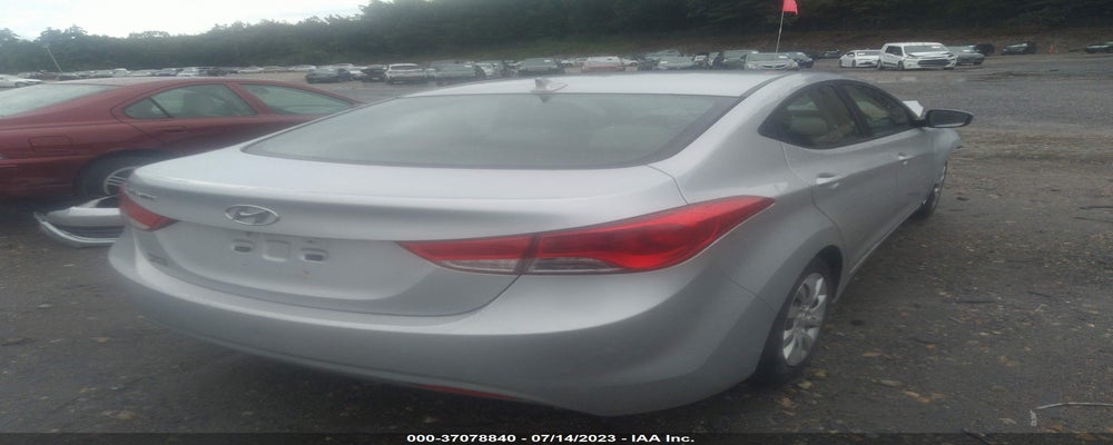 5NPDH4AE7CH126858 2012 HYUNDAI ELANTRA photo no. 4