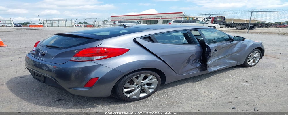 KMHTC6AD4GU274244 2016 HYUNDAI VELOSTER photo no. 4