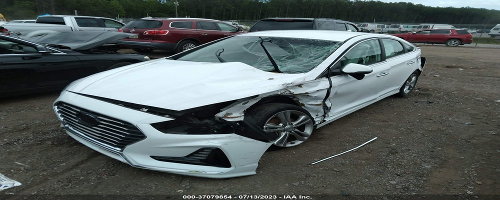 5NPE34AF8JH637519 2018 HYUNDAI SONATA photo no. 2