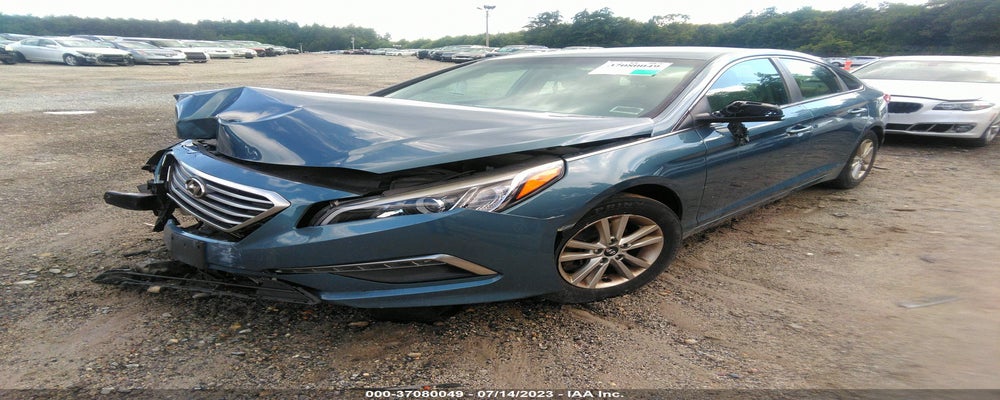 5NPE24AF4FH221123 2015 HYUNDAI SONATA photo no. 2