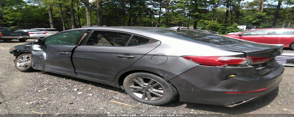 5NPD84LFXJH372449 2018 HYUNDAI ELANTRA photo no. 3