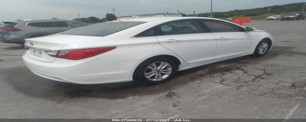 5NPEB4ACXDH767010 2013 HYUNDAI SONATA photo no. 4