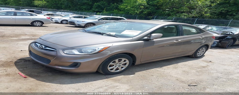 KMHCT4AE1EU692819 2014 HYUNDAI ACCENT photo no. 2