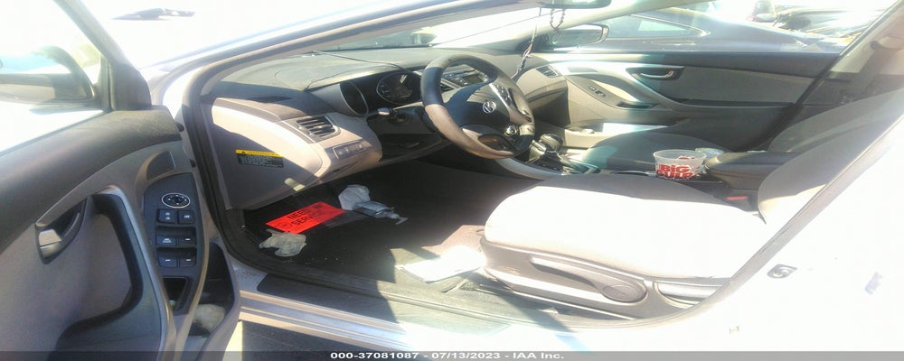 KMHDH4AE7FU414966 2015 HYUNDAI ELANTRA photo no. 5