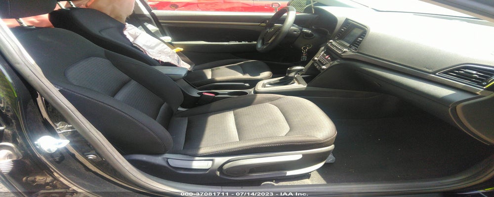 5NPD84LFXJH251100 2018 HYUNDAI ELANTRA photo no. 5