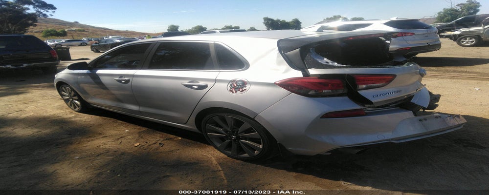 KMHH55LC0JU015496 2018 HYUNDAI ELANTRA GT photo no. 3
