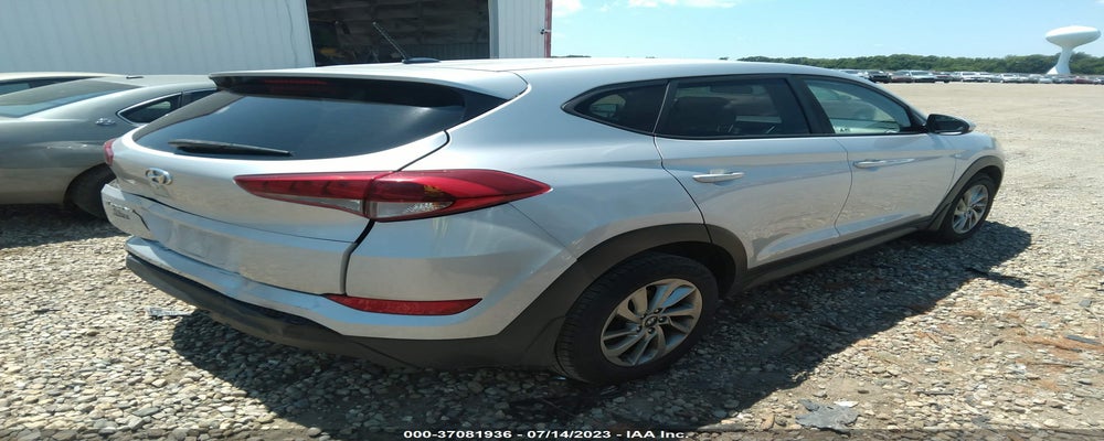 KM8J23A44GU161077 2016 HYUNDAI TUCSON photo no. 4