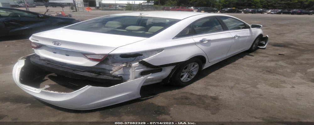 5NPEB4AC0DH754802 2013 HYUNDAI SONATA photo no. 4