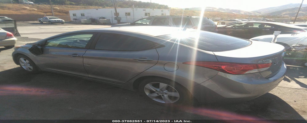 KMHDH4AE7DU945761 2013 HYUNDAI ELANTRA photo no. 3