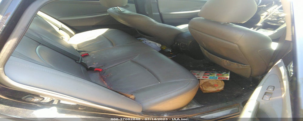 5NPEC4AC2BH003436 2011 HYUNDAI SONATA photo no. 8