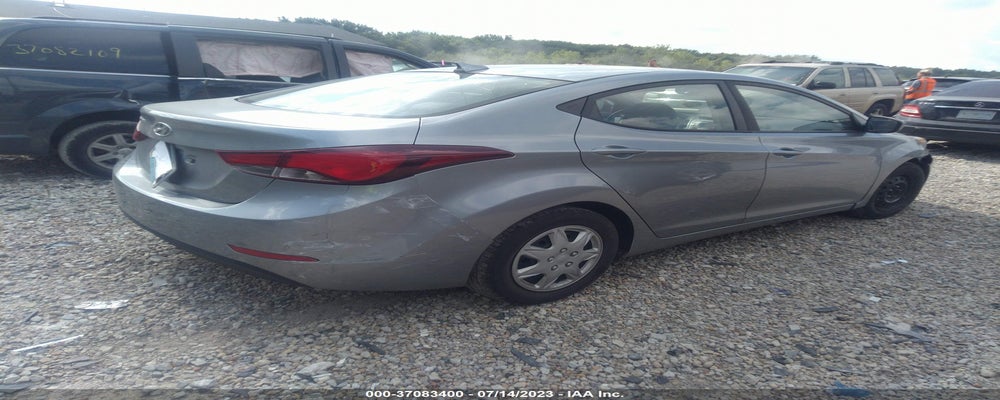 5NPDH4AE3GH746659 2016 HYUNDAI ELANTRA photo no. 4