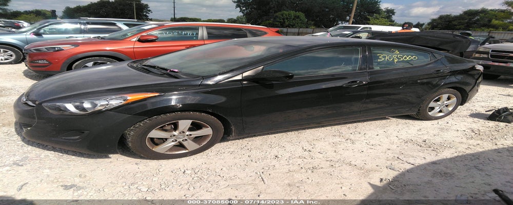 5NPDH4AEXDH371834 2013 HYUNDAI ELANTRA photo no. 2