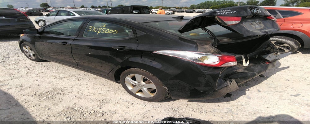 5NPDH4AEXDH371834 2013 HYUNDAI ELANTRA photo no. 3