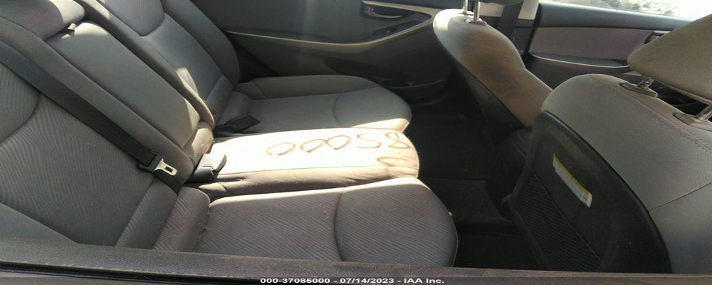 5NPDH4AEXDH371834 2013 HYUNDAI ELANTRA photo no. 8