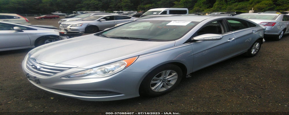 5NPEB4AC4EH838963 2014 HYUNDAI SONATA photo no. 2