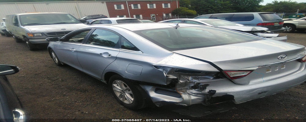 5NPEB4AC4EH838963 2014 HYUNDAI SONATA photo no. 3
