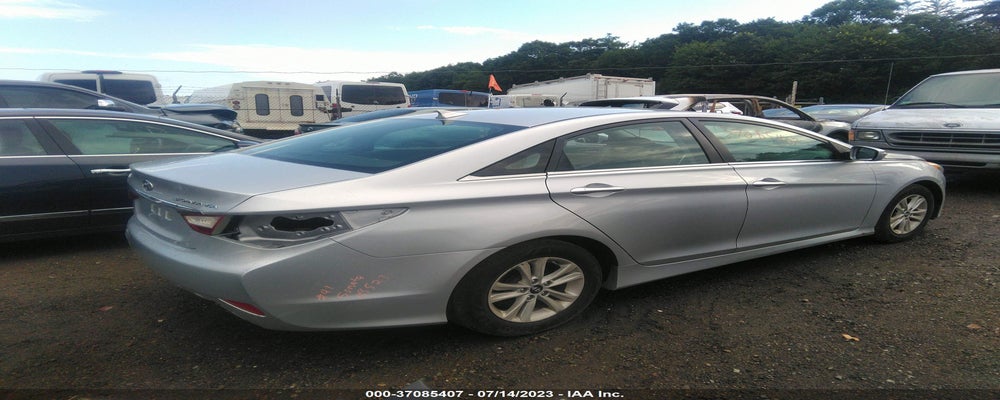 5NPEB4AC4EH838963 2014 HYUNDAI SONATA photo no. 4