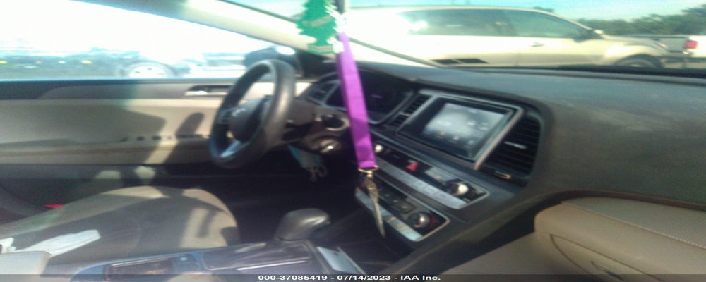 5NPE24AF2JH610951 2018 HYUNDAI SONATA photo no. 5