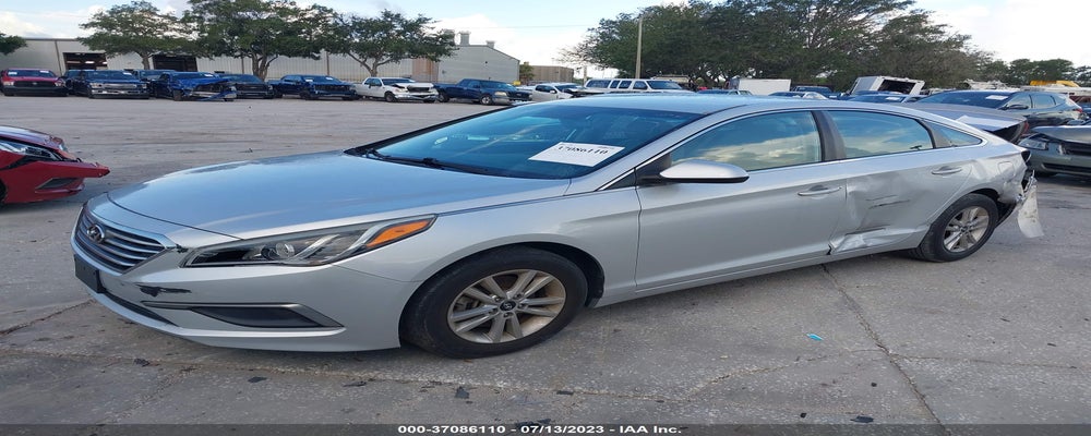5NPE24AF3GH342940 2016 HYUNDAI SONATA photo no. 2