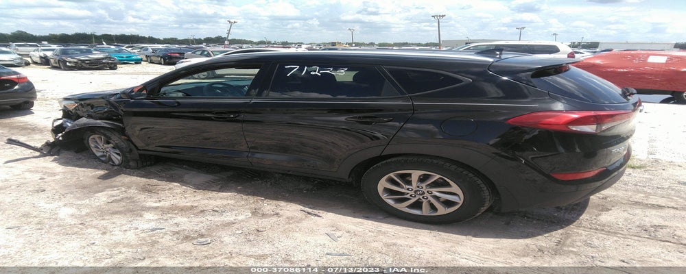 KM8J33A45JU633789 2018 HYUNDAI TUCSON photo no. 3