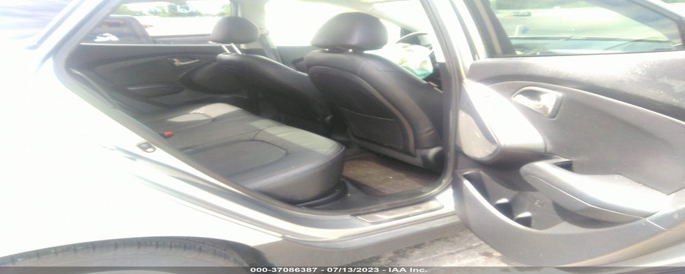 KM8JUCAC8BU139335 2011 HYUNDAI TUCSON photo no. 8